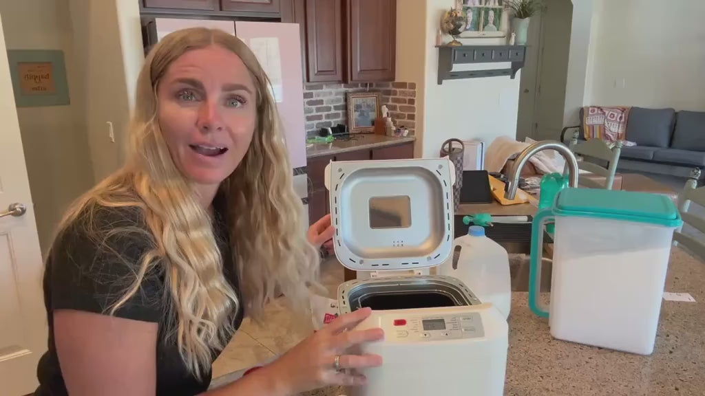 2-pound capacity automatic bread maker
